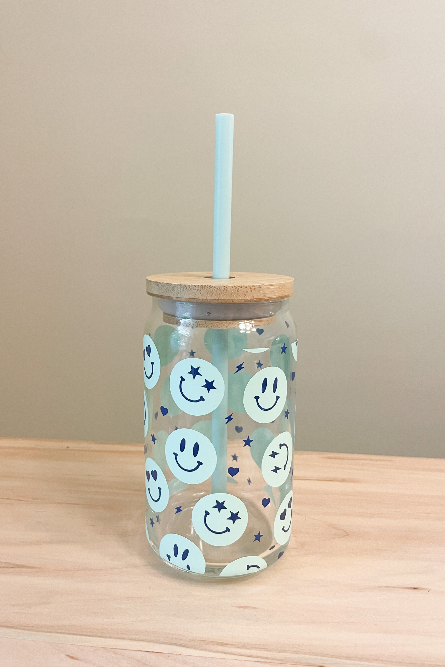 starstruck smiley glass tumbler